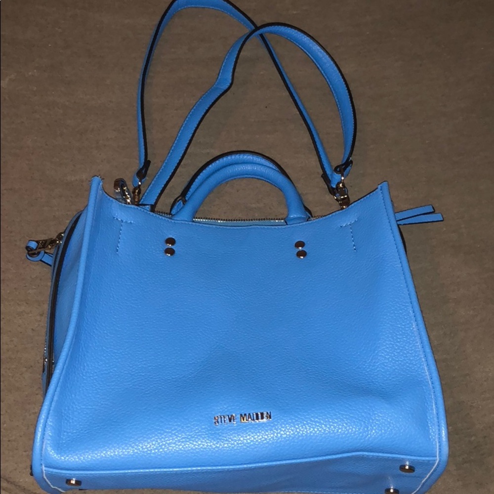Steve madden purse with removable shoulder straps